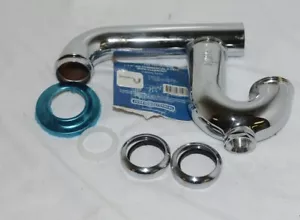 Trampa comercial Jones Stephens J37150 P con limpieza 1-1/2 pulgadas - Imagen 1 de 8