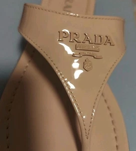PRAD A ICONIC Nude Patent Logo POOL FLIP FLOP Thongs ITALY 38.5 LOVE SHOES - Picture 1 of 7