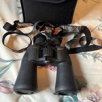 Nikon ACULON A211 10-22x50 Binocular With Straps And Case+ Lens Cover - Image 1 of 4