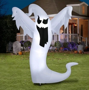 Way To Celebrate Scary Ghost 9.5 Ft Halloween Airblown Inflatable Lights Up Yard - Picture 1 of 3