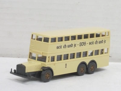 Doppeldecker-Bus D 38 "BVG seit eh und je" in hellelfenbein ohne Box Wiking 1:87 - Bild 1 von 4