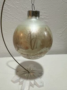 HALLMARK 1989 KEEPSAKE GLASS BALL CHRISTMAS ORNAMENT "GRANDPARENTS"- NO BOX - Picture 1 of 10