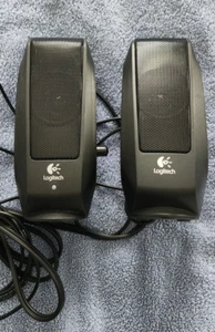 Logitech S120 - 4.4 Watt - 2.0 Stereo Speakers Black (880-000403) For PC and Mac - Photo 1/6