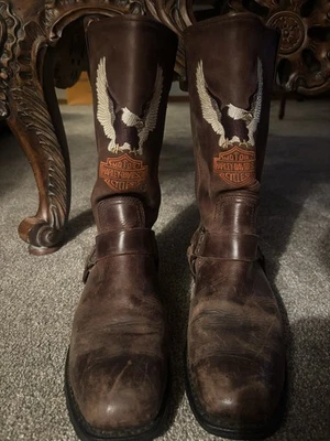 Botas Harley Davidson Harness Vintage Couro Marrom Biqueira Quadrada Masculina Tamanho 10 - Imagem 1 de 4