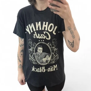 Johnny Cash Vintage Black Graphic Tee / Size M - Picture 1 of 1