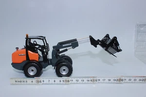 !! SALE !! IMC Doosan DL 80 Telelader TELE + Ballengabel 1:32 NEU OVP Radlader - Bild 1 von 11