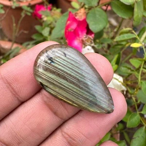 28 Ct Natural Labradorite Gemstone – Certified Fire Stones in Cabochon Shape - Picture 1 of 5