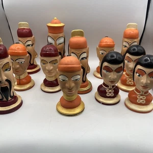 Vintage Orientalische Form Keramik Mittelalter Schachspiel handbemalt - Glocke 1974 13 Teile - Bild 1 von 13