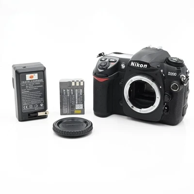 Cuerpo de cámara digital Nikon D200 10,2 MP SLR #033 Foto 1 de 4