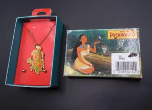 Collar Pendientes Vintage Disney Pocahontas en flores de sol NUEVOS - Imagen 1 de 5