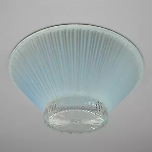Vtg 10.5 "Round Blue Frosted Ceiling Light Lamp Glass Fixture Pantalla - Imagen 1 de 10