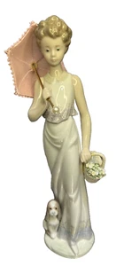 Figura de porcelana clásica de jardín con sombrilla Lladro "7617" firmada de colección - Imagen 1 de 9