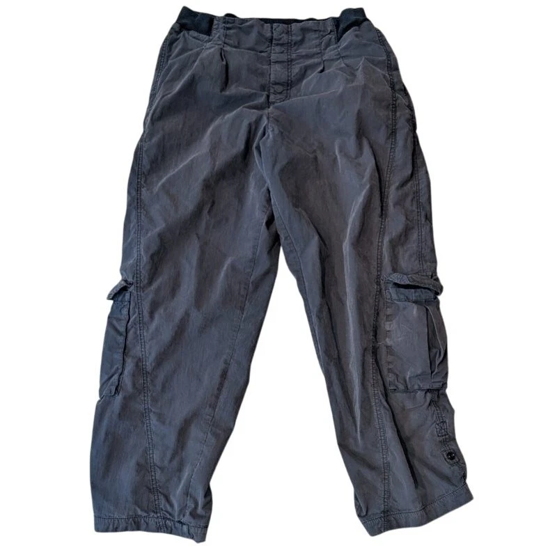 Pantalones cargo Free People Movement grandes gris carbón  Foto 1 de 4