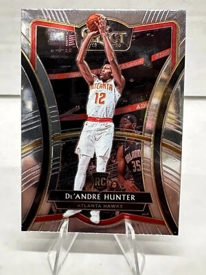 2019-20 Panini Select Basketball Card #136 De'Andre Hunter RC Atlanta Hawks - Image 1 of 2