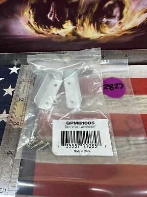 GREAT PLANES GPMB1085 Turn Fin Set for: WAVE ROCKET 2pc. - Image 1 of 4