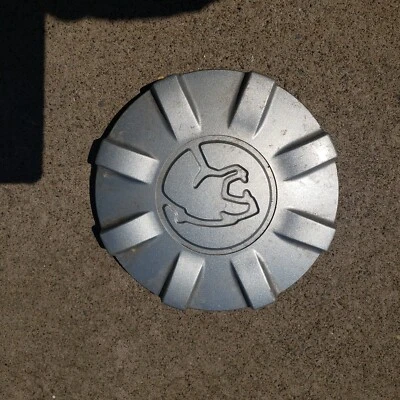 *** Calota central de roda Mercury Cougar F3WC-1A097-AA 1993 1994 1995 1996 15" - Imagem 1 de 4