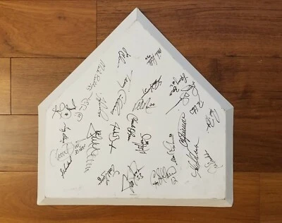 Placa de local firmada por Anaheim Angels 1998 equipo 28 firmas Percival Edmonds Ersad Foto 1 de 3