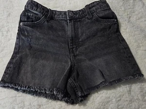 Girl's H&M Cut Off Black Denim Jeans Shorts Size 12 Adjustable Waist Distressed - Picture 1 of 8