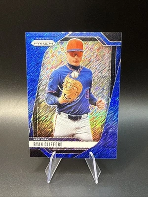 2025 Panini Prizm - Ryan Clifford, Ryan Clifford #2 Blue Shimmer Prizm /15 (RC) - Image 1 of 2