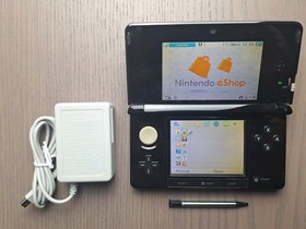 Nintendo 3DS Pure Black Region Free Console 128GB Tested w/ Charger & Stylus