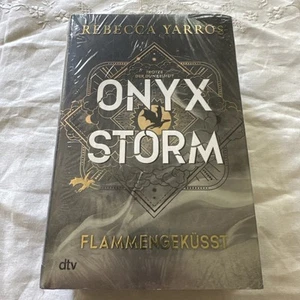 Onyx Storm by Rebecca Yarros - German Edition - Sprayed Edges - New and Sealed - Picture 1 of 6
