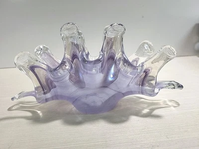 Arte de encaje abierto vintage de vidrio estilo Murano de 4" de alto x 8" de largo Foto 1 de 4