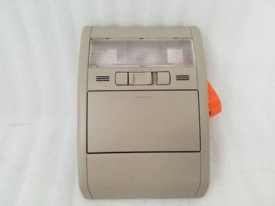 Toyota Prius 2007 luz interior gris domo - 1D111-022G OEM Foto 1 de 4