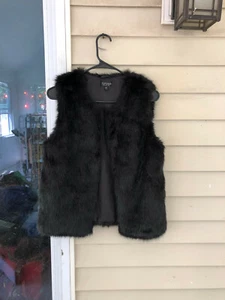 TOPSHOP BLACK Faux Fur Vest Women's Size US 2 Lined - Picture 1 of 5