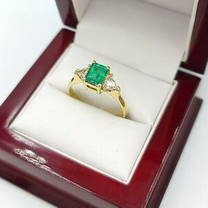 18ct Solid Yellow Gold Natural Emerald & Trilliant Diamond Ring Size S Hallmark