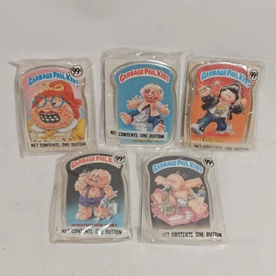 Garbage Pail Kids Button Pins Topps Lot Of 5 Sealed 1986 Vintage Horror Doll Pin - Image 1 of 4