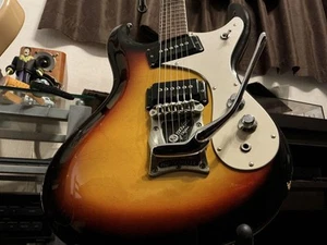 Mosrite Excellent 65 Ventures Safe Packing! - Picture 1 of 10