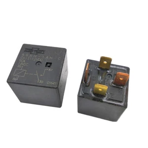 Song Chuan 896H-1AH-C 12VDC 50A Relè di alimentazione 4 pin - Foto 1 di 1