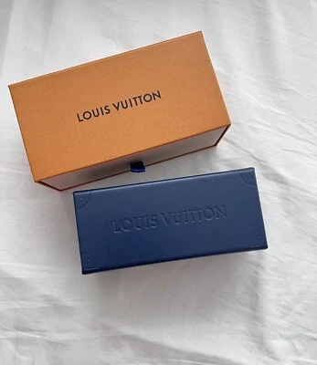 Auténtico estuche vacío para gafas de sol Louis Vuitton - Nuevo Foto 1 de 2