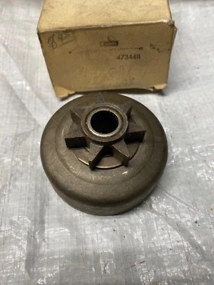 NOS PIONEER CHAINSAW drum sprocket  473448 - Image 1 of 3