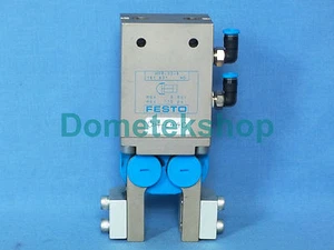 Festo HGR-32-A 161831 Position Sensing Angular Radial Gripper - Picture 1 of 3