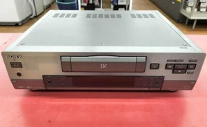 DIGITAL VIDEO PLAYER / RECORDER DV MINI DV VCR Confirmed Operation DHR-1000 Sony - Afbeelding 1 van 8