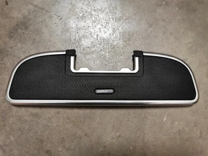 Genuine Range Rover 15+ Front Seat Back Speaker Grille LR078227 - Picture 1 of 3