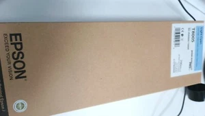 Genuine Epson Light Cyan Ink Cartridge T8005 Date: JAN 2025 BRAND NEW SEALED - Afbeelding 1 van 2