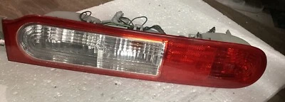 2011 NISSAN CUBE LH Driver Tail light OEM 01175 Foto 1 de 3