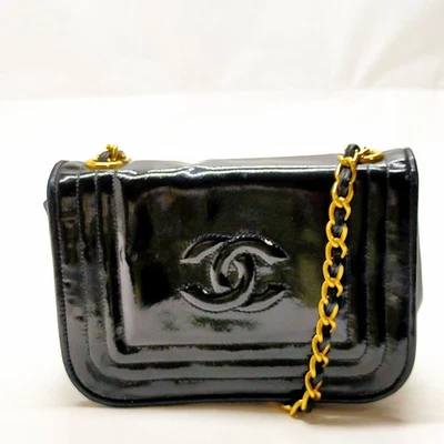 Chanel Shoulder Bag Black Patent leather 453985 - Image 1 of 4