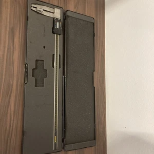 General Tools 21 Inch digital caliper w/ case - Picture 1 of 9