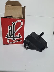 Engine Mount Front-Left/Right Anchor 2250 - Picture 1 of 8