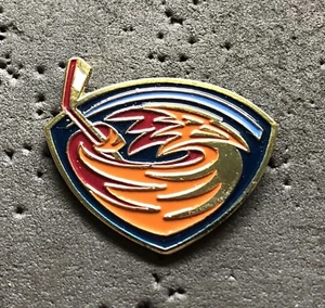 Atlanta Thrashers Logo NHL Hockey Pin - Bild 1 von 1