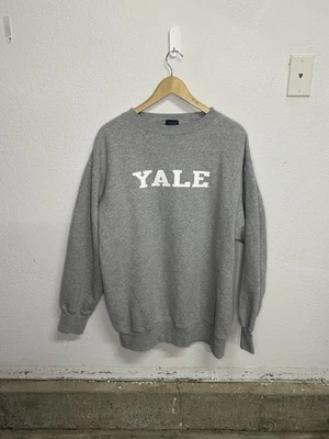 XL Men’s Yale Crewneck - Imagem 1 de 3