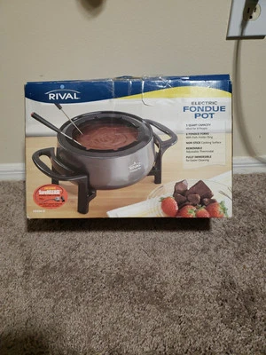 FONDUE POT elétrico Rival 3 quartos aço inoxidável com 8 garfos novo em folha - Imagem 1 de 3