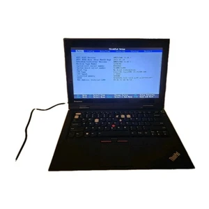 Lenovo ThinkPad X1 13" Laptop Intel Core i5 2nd Gen - 4gb Ram - NO Hdd BOOTS TO BIOS - Bild 1 von 9