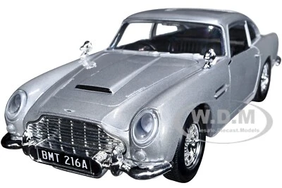 ASTON MARTIN DB5 RHD SILVER 007 JAMES BOND 1/24 DIECAST MODEL BY MOTORMAX 79857 - Image 1 of 4