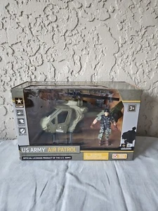US Army Air Patrol Hubschrauber Spielzeug Actionfigur Neu Originalverpackt - Bild 1 von 7