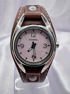 Women’s Fossil Soft Pink Textured Dial Watch Dainty Classy Preppy Unique - Picture 1 of 19
