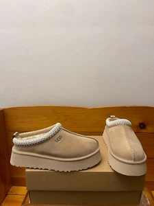 Ugg Tazz Platform Slippers 100% Authentic Women's Sand Size 6-10 (1122553) NEW - Picture 1 of 16